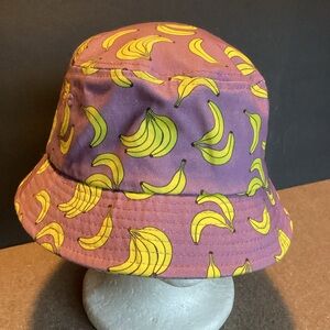 Empyre x banana bucket hat